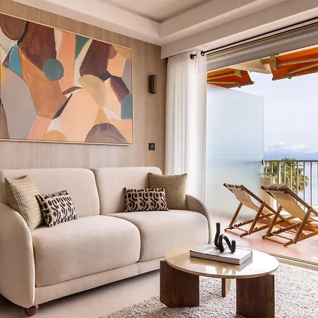 1bdr 4p Flat With Stunning Sea Views Апартаменти Антіб