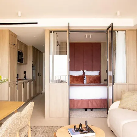 Апартаменти 1bdr 4p Flat With Stunning Sea Views *